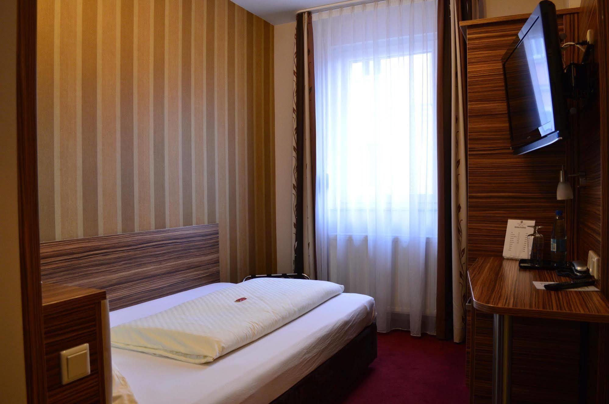 Erde Hotel Erlangen Dış mekan fotoğraf