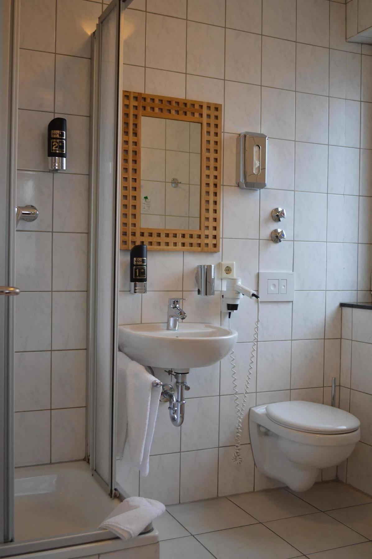 Erde Hotel Erlangen Dış mekan fotoğraf