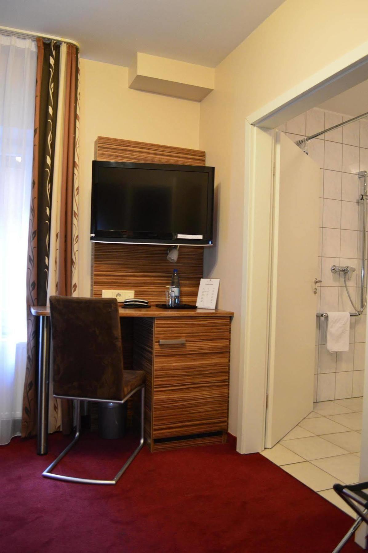 Erde Hotel Erlangen Dış mekan fotoğraf